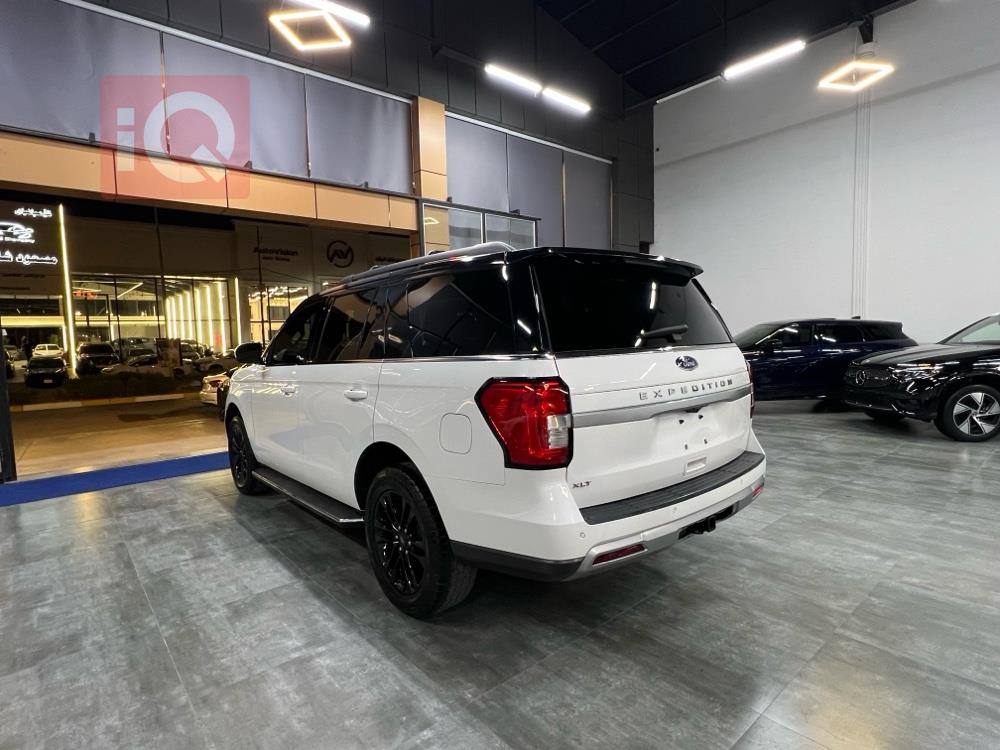 Ford Expedition
